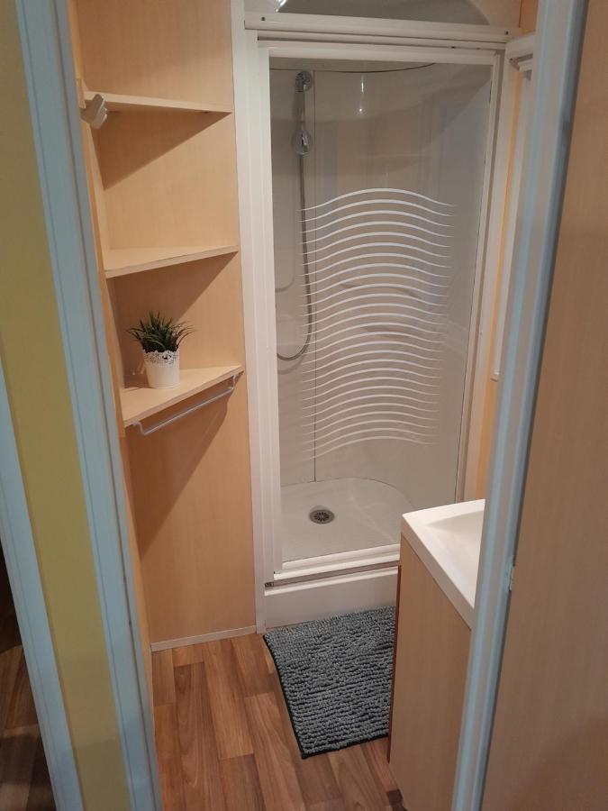 Location Mobil-Home Le Parc Des Roches Saint-Cheron Bagian luar foto